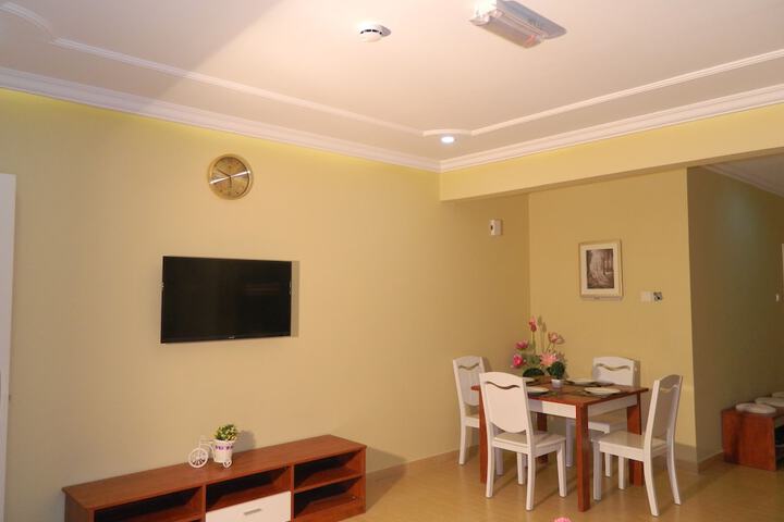 Room 21 of 100