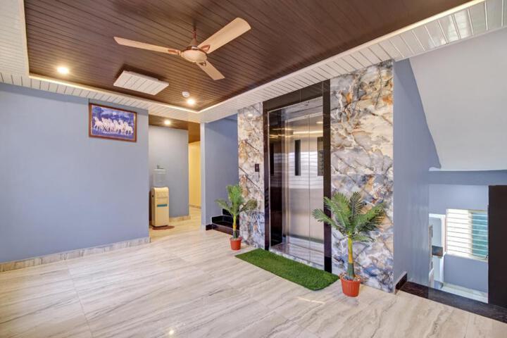 Hotel O SSD Grand