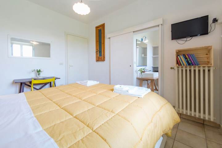 Room 40 of 57