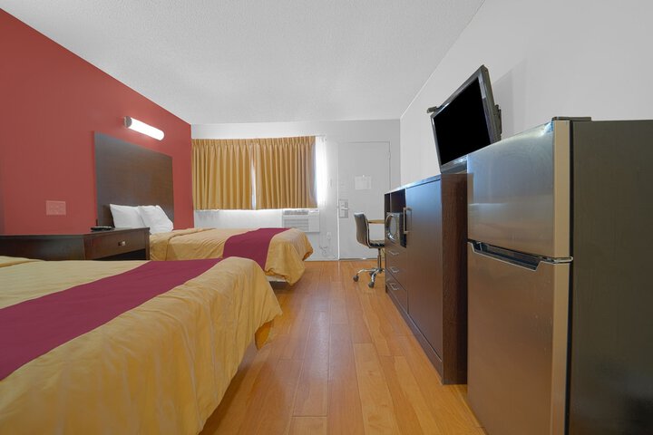 Room 14 of 30