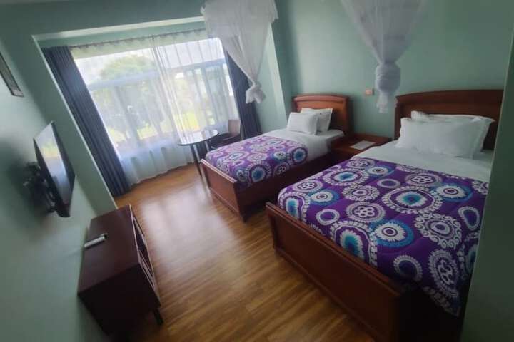 Room 76 of 150