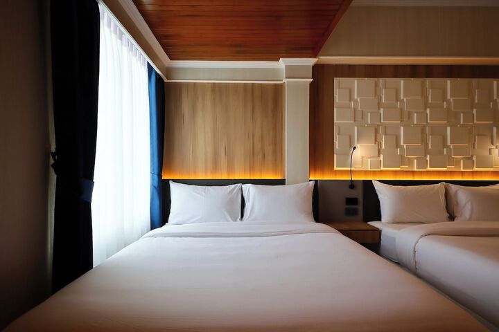 Room 14 of 86