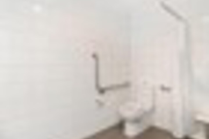 Room 47 of 75