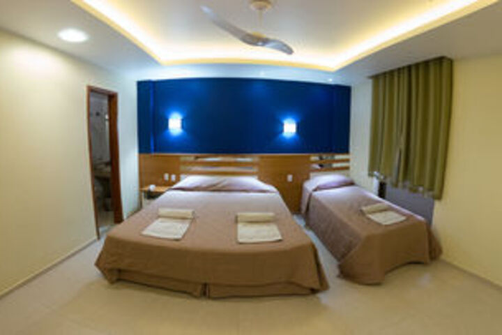 Room 46 of 78