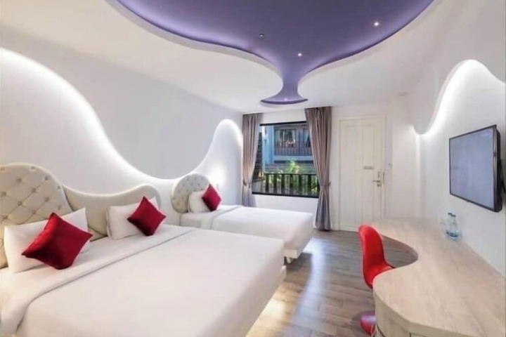 Room 34 of 56