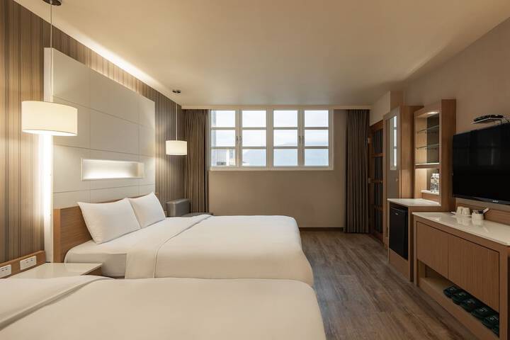Room 5 of 59