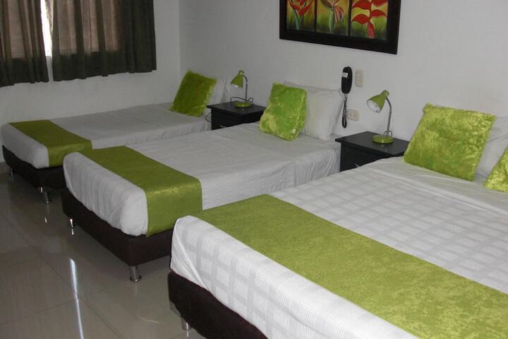 Room 34 of 47