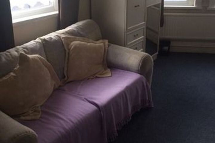 Room 27 of 31