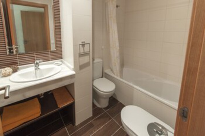 Room 4 of 21
