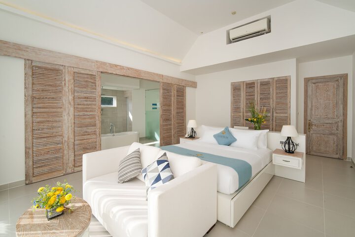 Room 40 of 167