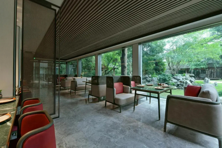 Terrace/Patio 7 of 15