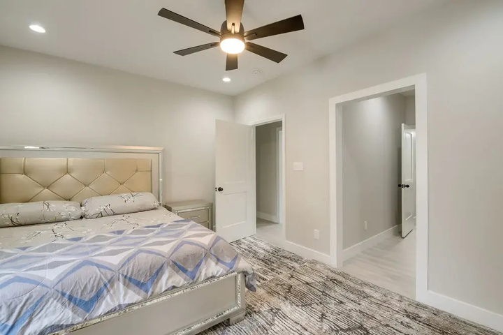 Exterior of Modern & Pet-friendly Home: 3 Mi to Dtwn Knoxville