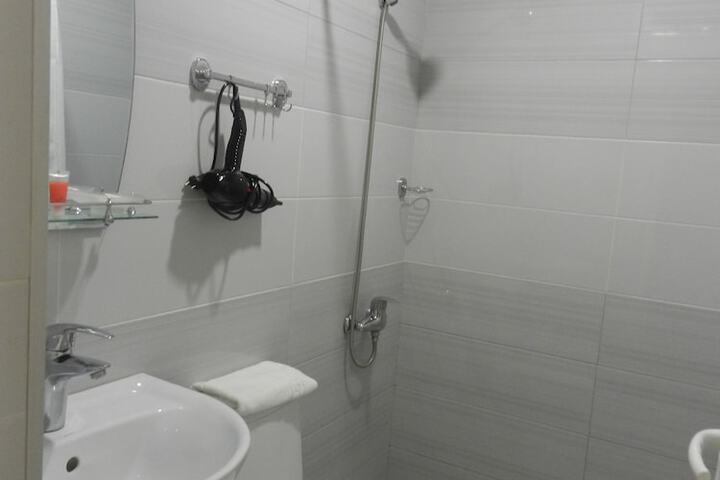 Room 48 of 57
