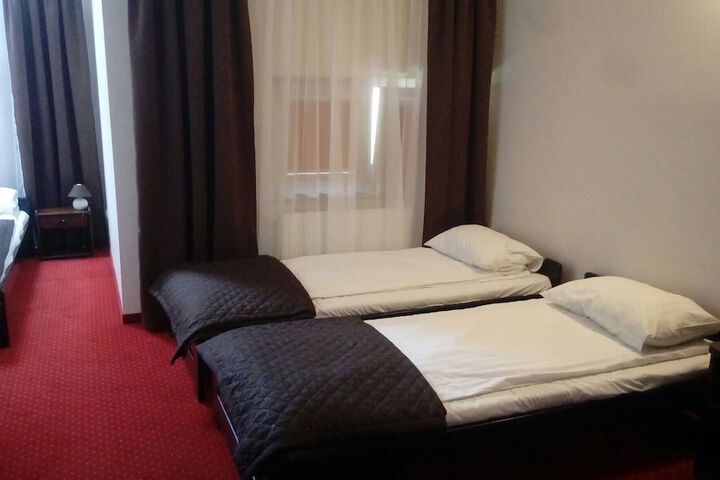 Room 5 of 41