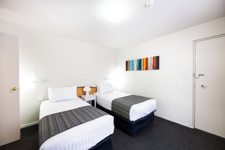 Room 56 of 86