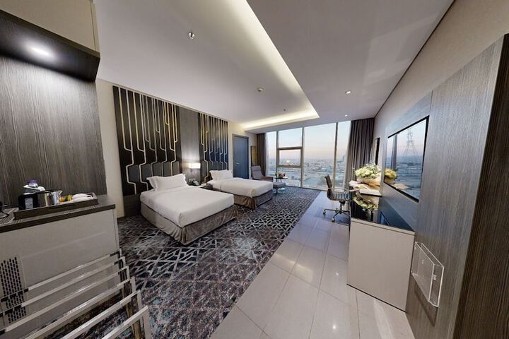 Room 19 of 42