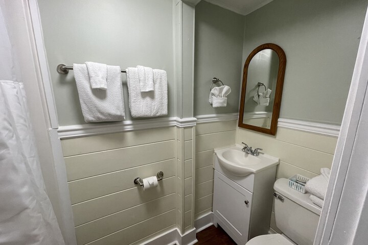 Room 252 of 309