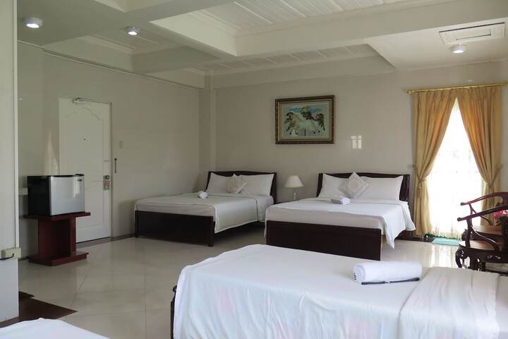 Room 29 of 58