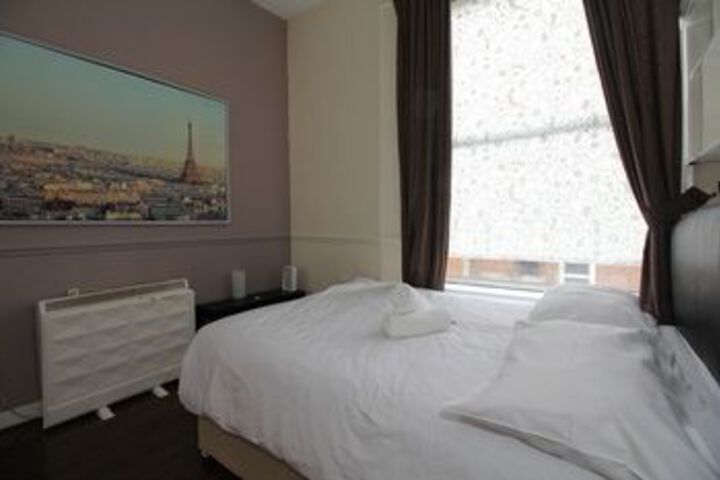 Room 17 of 21