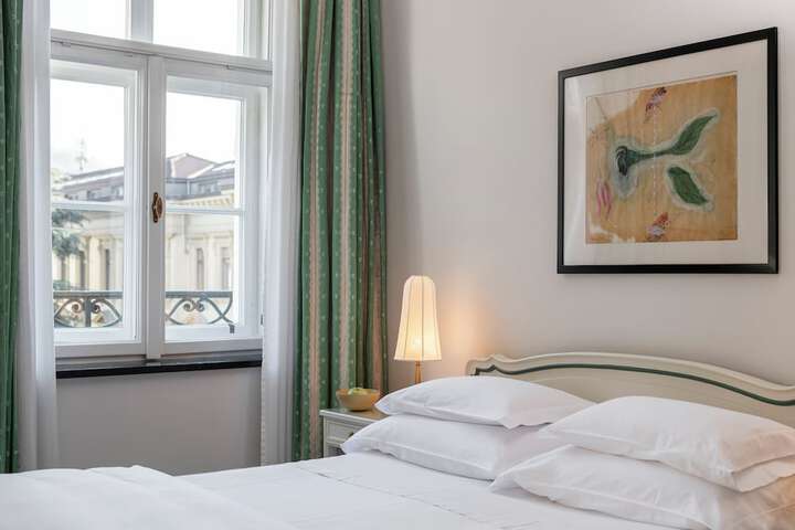 Room 15 of 125
