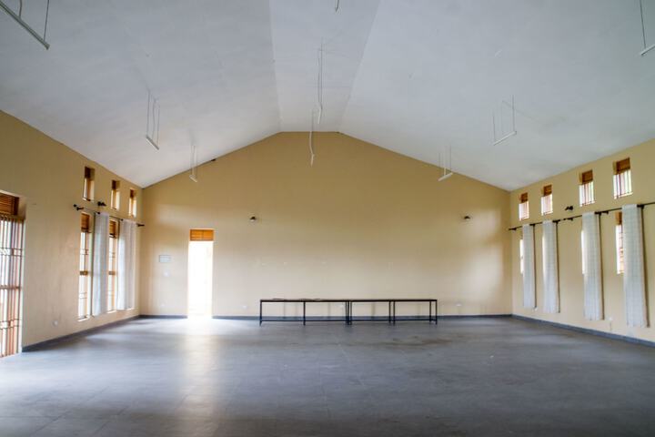 Ballroom/Hall 11 of 26