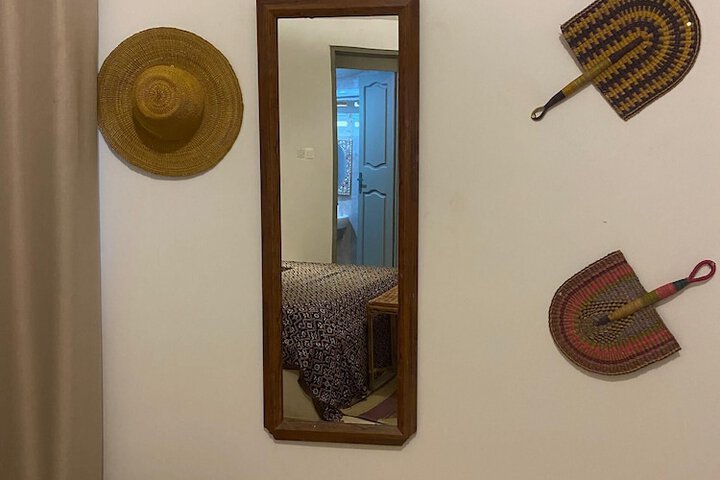 Room 35 of 151