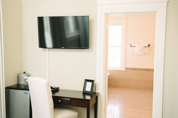 Room 7 of 47