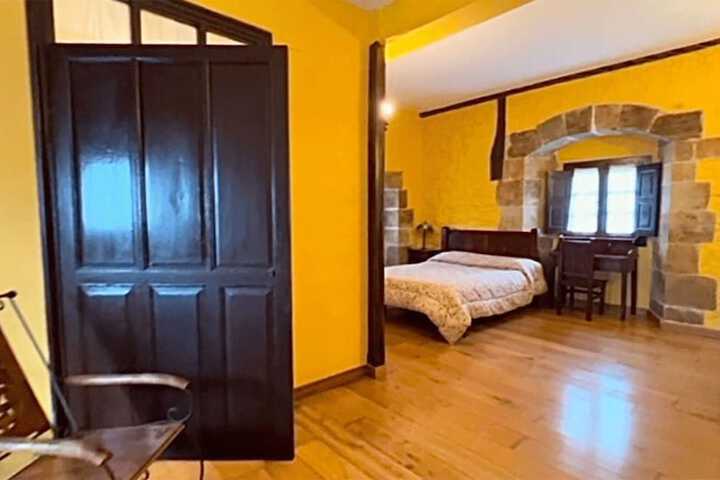 Room 22 of 46