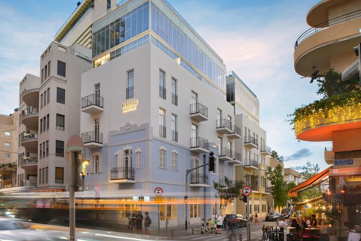 Exterior of Alberto by Isrotel Design