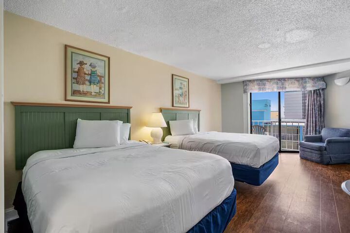 Room 9 of 19