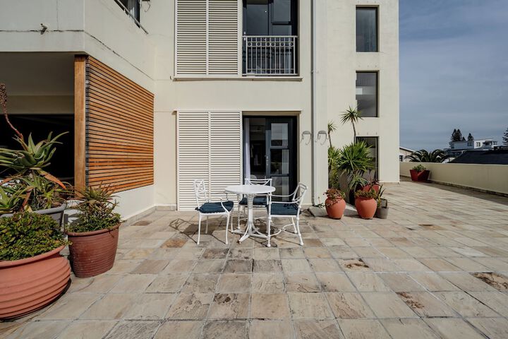 Terrace/Patio 171 of 231