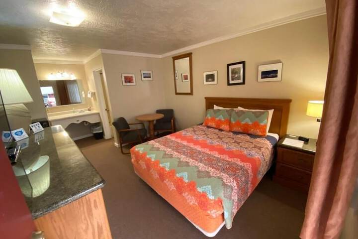 Room 19 of 47