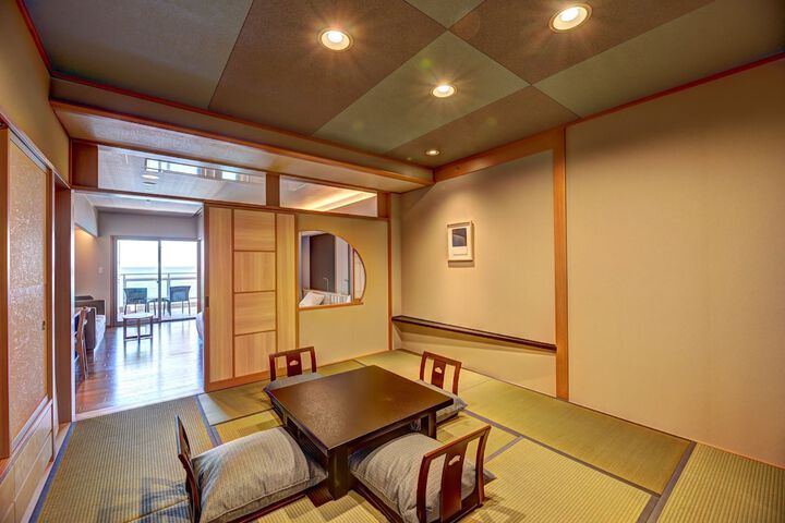 Room 9 of 124