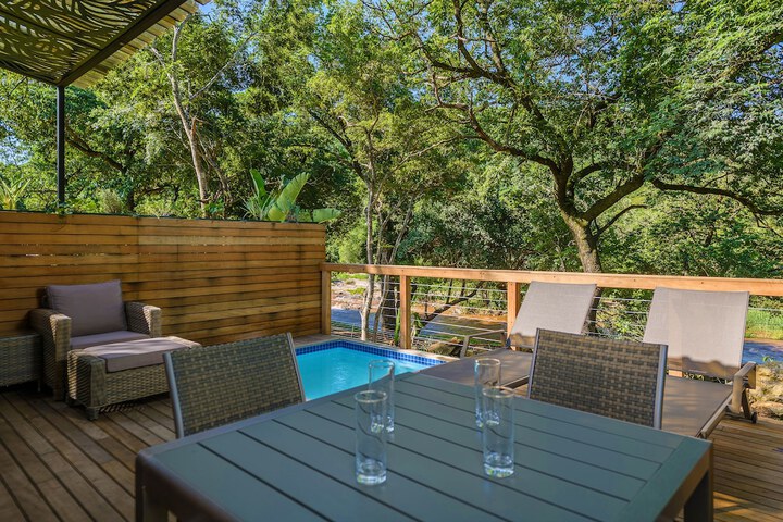 Terrace/Patio 100 of 106