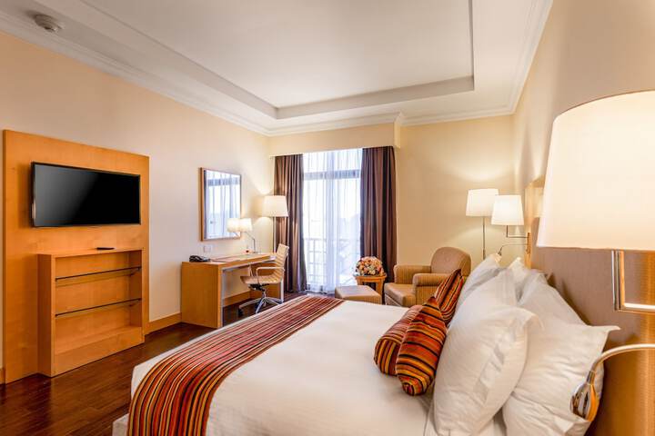 Room 36 of 117