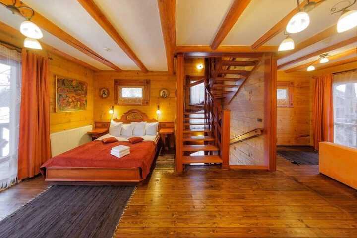 Room 17 of 51