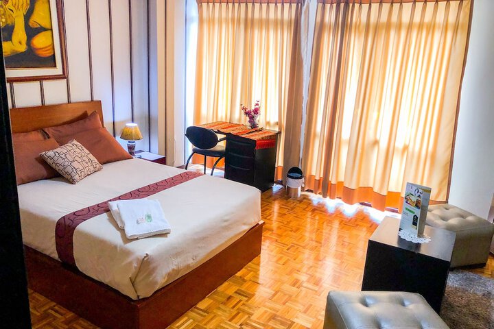 Room 7 of 32