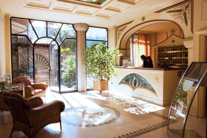 Hotel Lobby