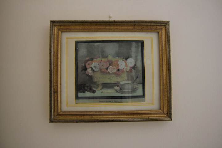 Room 8 of 28