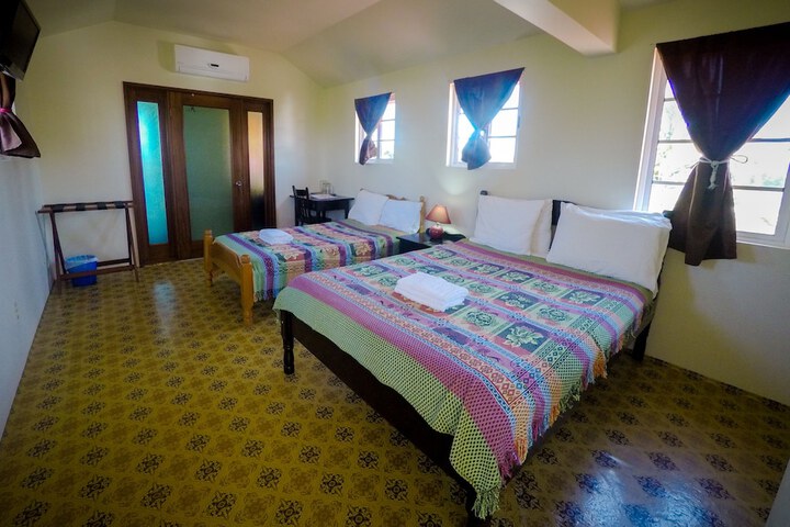 Room 26 of 258