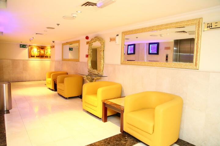 Ballroom/Hall 49 of 56