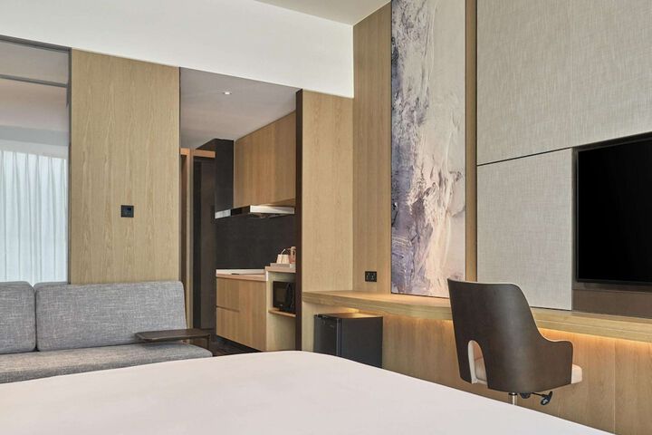 Room 16 of 55