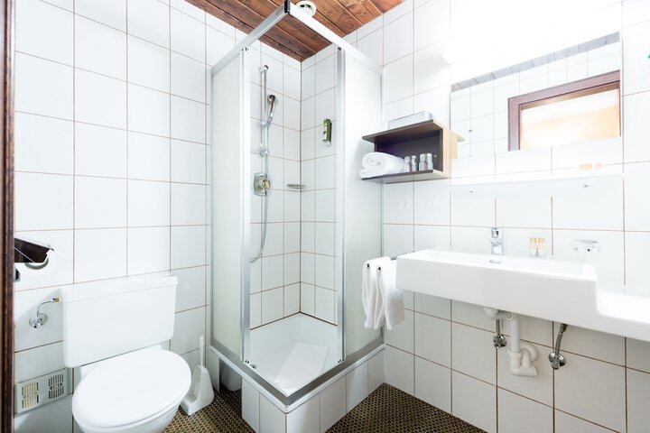 Clean Restrooms