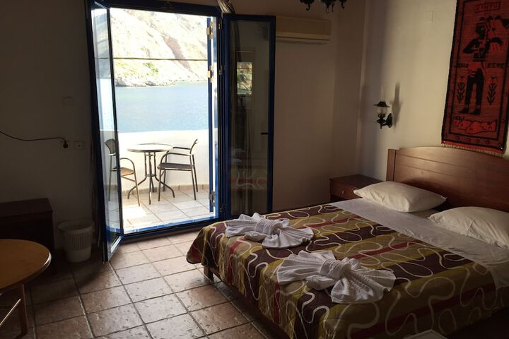 Room 7 of 57