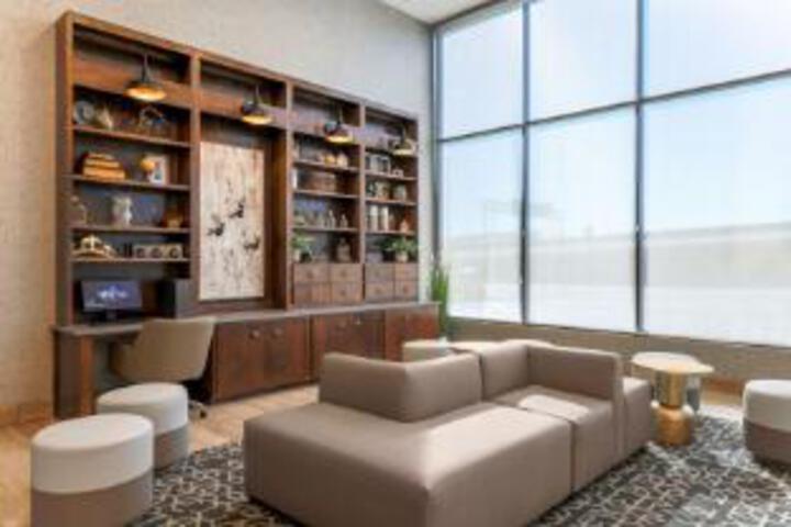 Hotel Interior 11 of 41