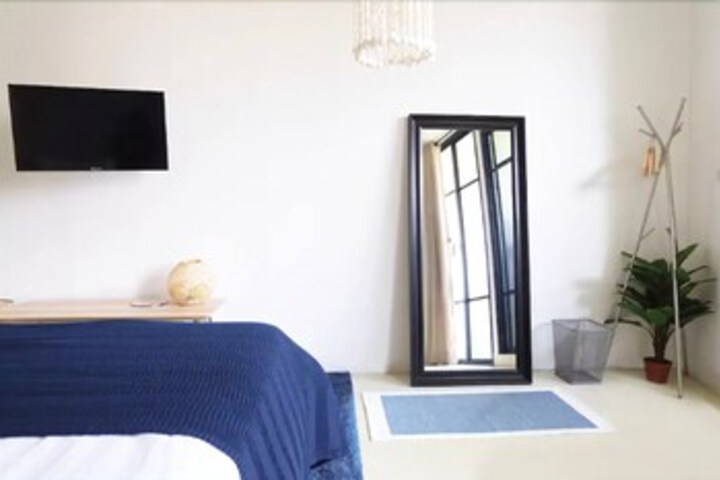 Room 63 of 66
