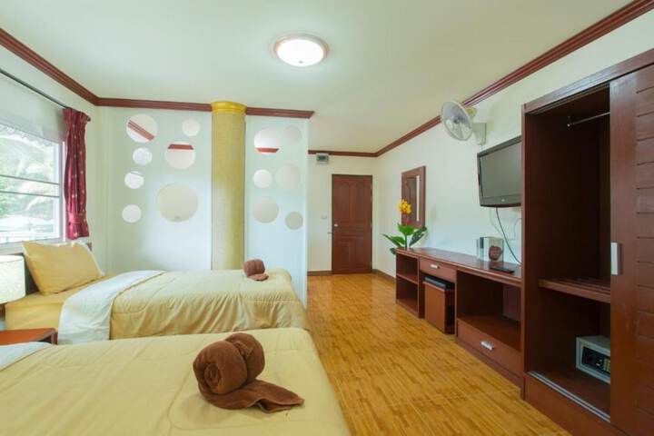 Room 15 of 57