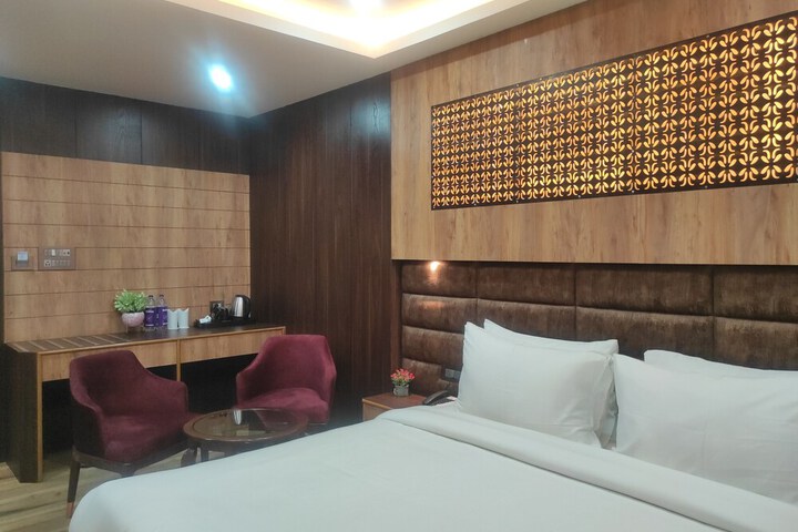 Room 36 of 110