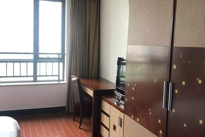 Room 26 of 79