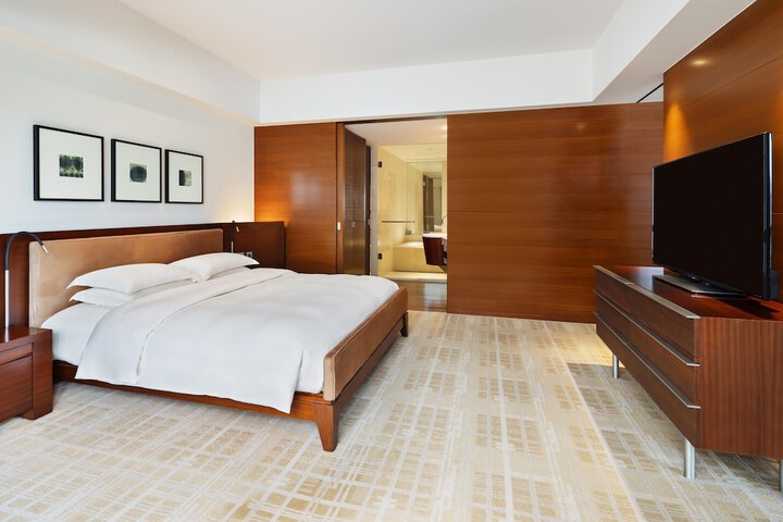 Room 64 of 216
